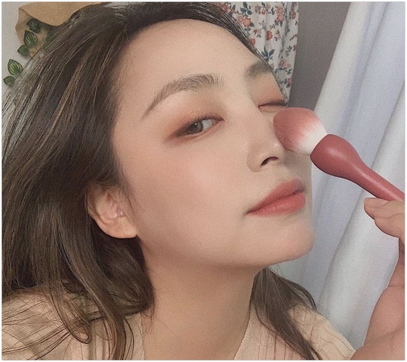 Các bước makeup đơn giản cho người mới tập