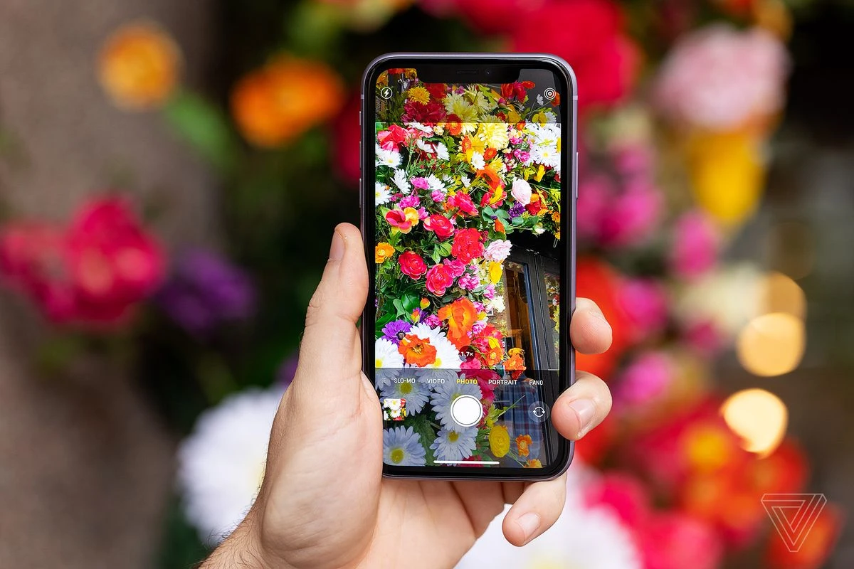 iPhone 11 128Gb cũ đẹp 99% - Không zin tặng máy