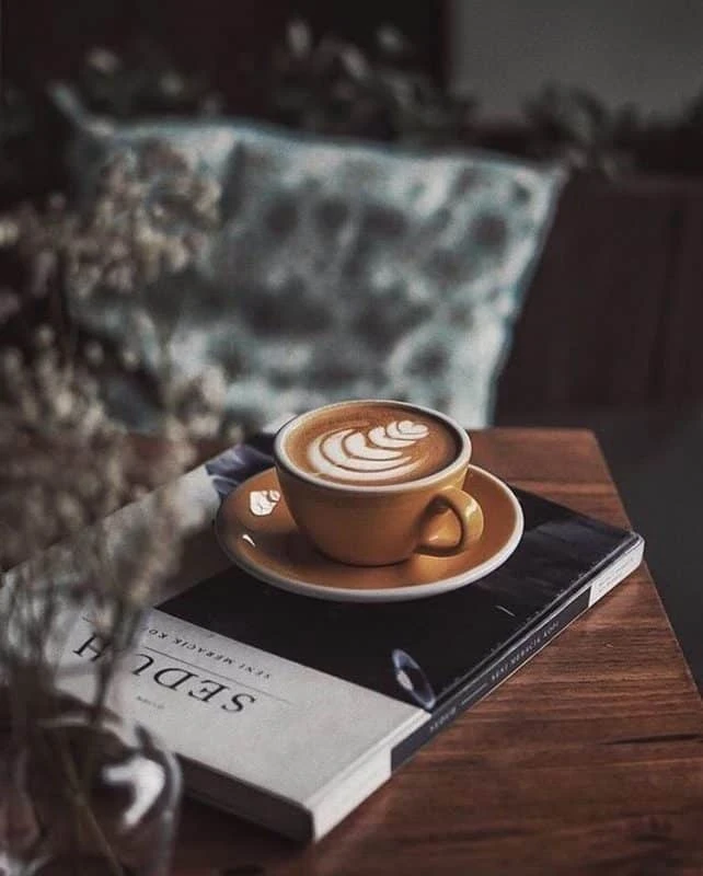 99+ Hình Ảnh Ngồi Uống Cafe 1 Mình, Suy Tư, Tâm Trạng