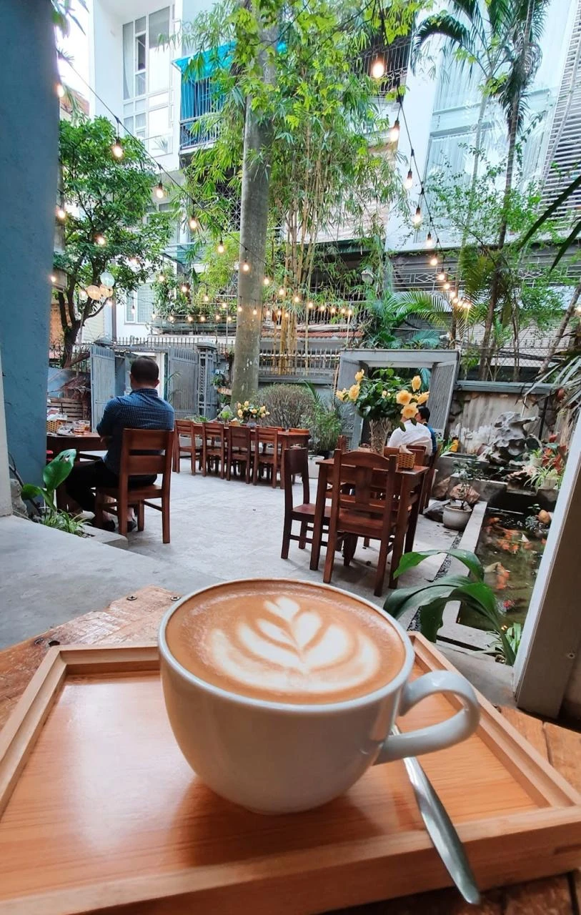 99+ Hình Ảnh Ngồi Uống Cafe 1 Mình, Suy Tư, Tâm Trạng