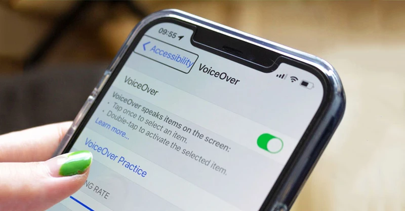 Bạn đã biết cách tắt Voice Over trên iPhone chưa? Tham khảo ngay!